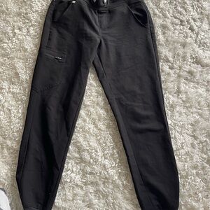 Women’s FIGS scrubs